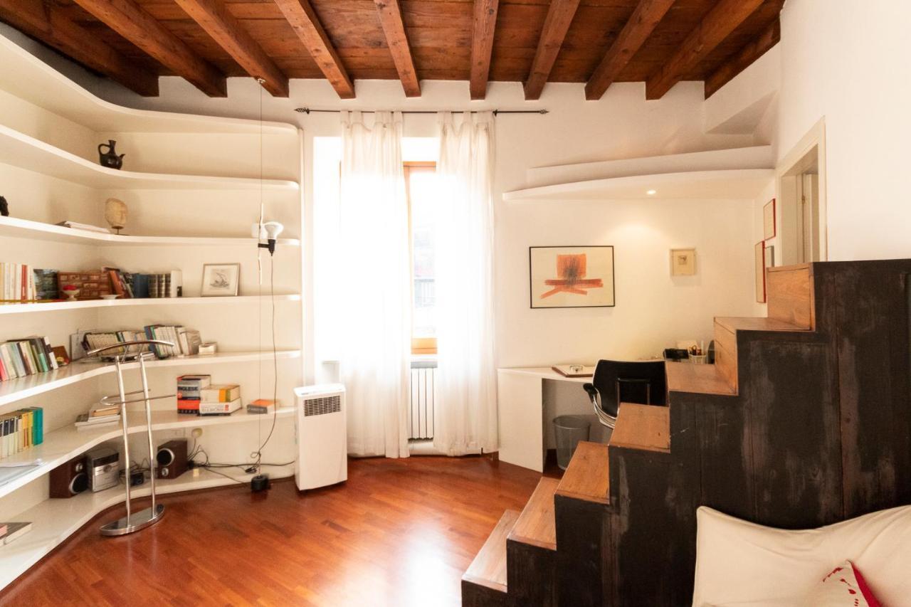 Anfiteatro Apartment In Brera Мілан Екстер'єр фото